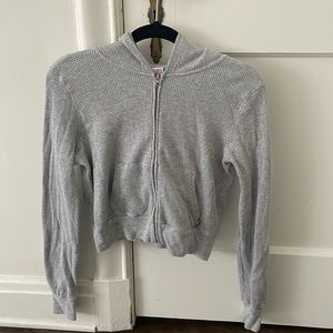 Aritzia tna grey cropped waffle zip up in size xs